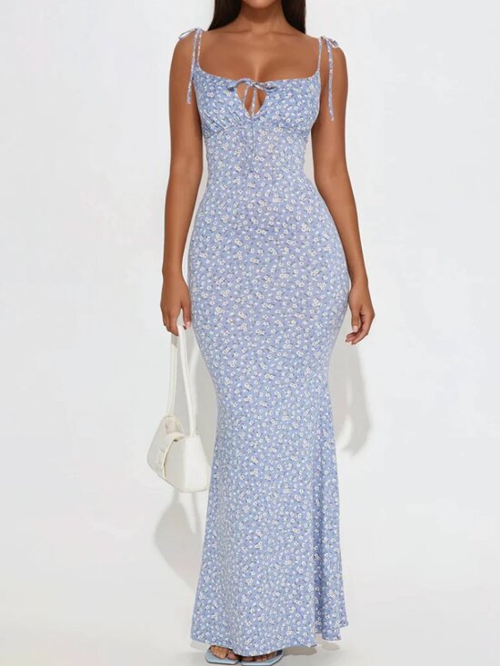 Fashion Nova Dresses & Skirts - FASHIONNOVA Samantha Floral Maxi Dress